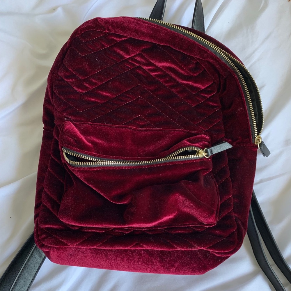 super cute red velvet/ Valore mini back pack